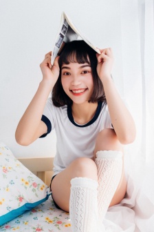 娇小XXXXX性开放